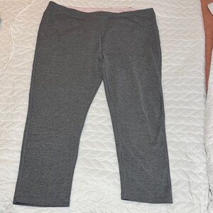 Marika Gray cropped leggings